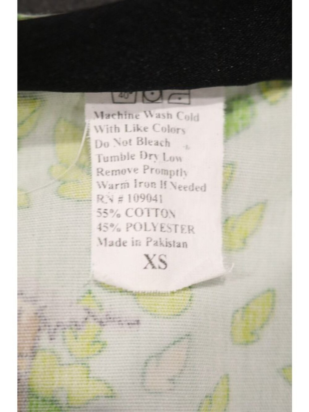 Cottagecore Scrub Top Women XS Green Safari Animal Whimsical Medical Lab VTG Y2K - Picture 10 of 10